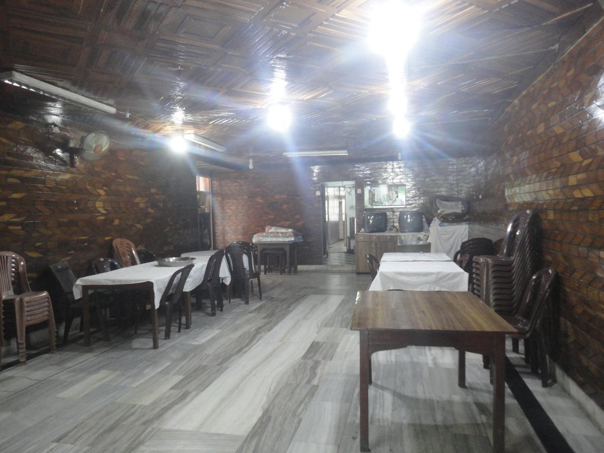 מוסורי Hotel Walnut Grove מראה חיצוני תמונה